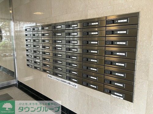 エントランス　集合郵便受け　※2026年3月の写真