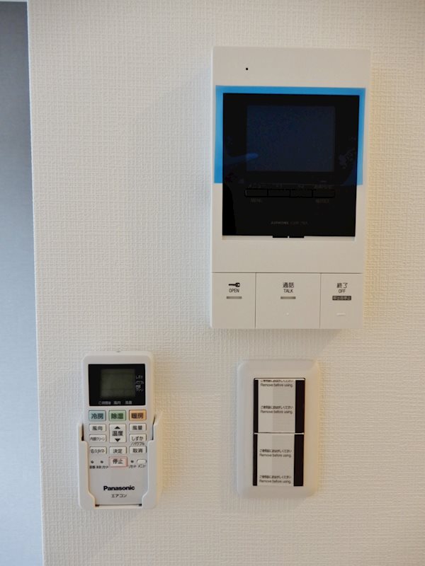 セキュリティ　モニタ付インターホン