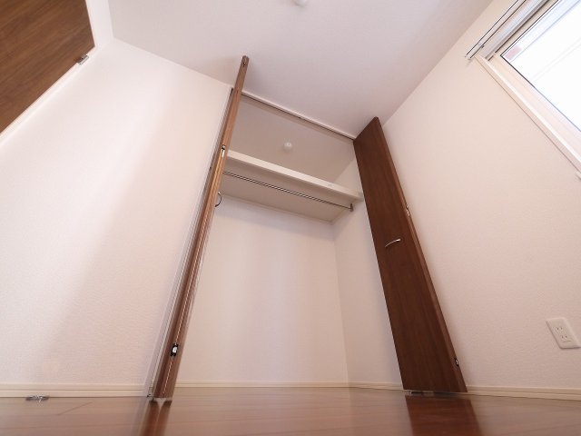 収納　たっぷりとした収納スペースです