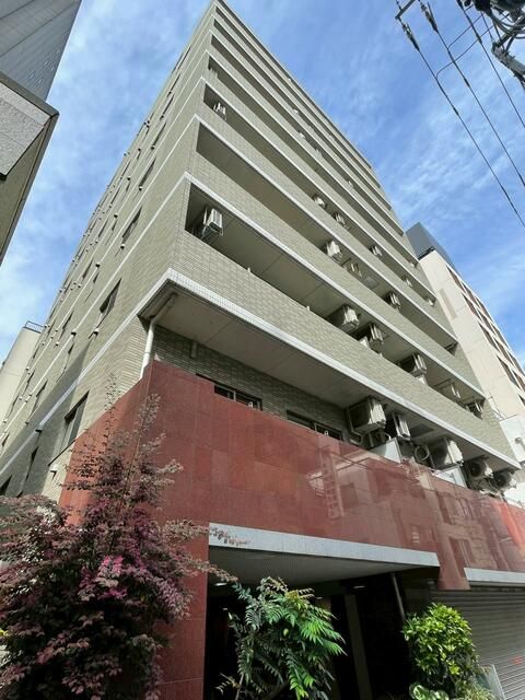 建物外観　落ち着いた雰囲気の外観です