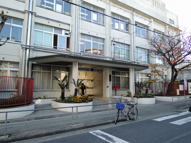 小学校　大阪市立菅原小学校（小学校）まで888m