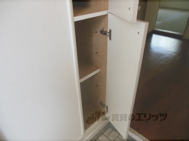 収納　下駄箱