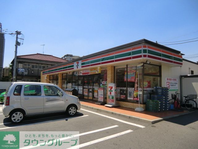 コンビニ　セブンイレブン南柏駅東口店（コンビニ）まで620m