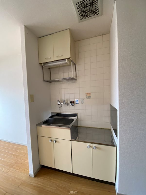 キッチン　同じタイプのお部屋の写真です。ご参考までに