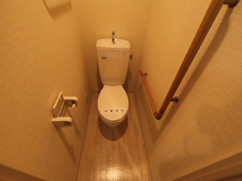 トイレ　温水洗浄便座取り付け可トイレ