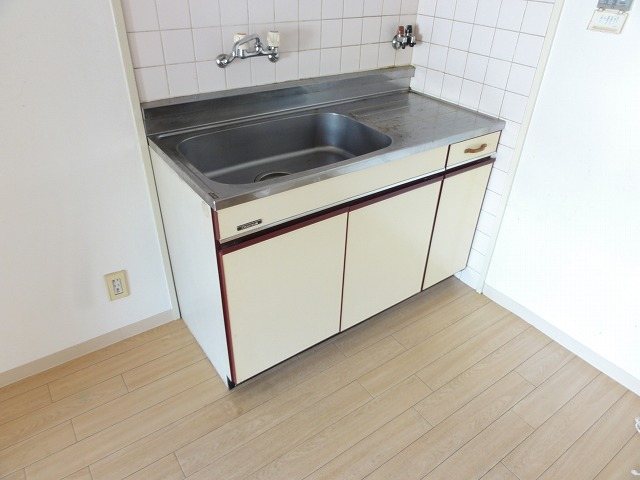 キッチン　参考写真掲載。