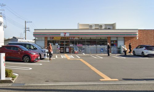 コンビニ　セブン-イレブン 神戸上池田５丁目店（コンビニ）まで317m