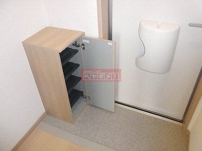 玄関　設備