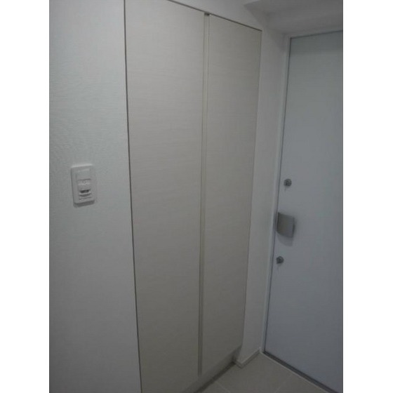 収納　※同間取り５０３号室の写真です。