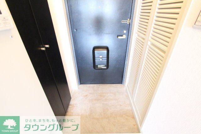 玄関　※参考写真