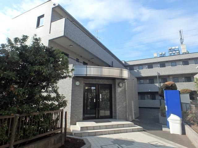 建物外観　★エントランス★