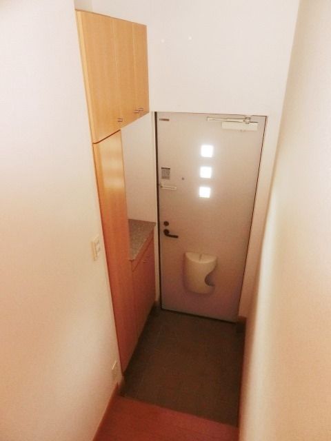 玄関　シューズボックス付きです。