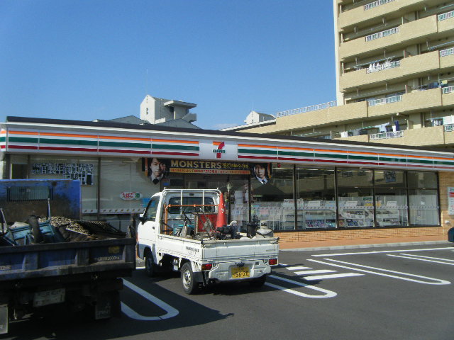 コンビニ　セブンイレブン 常滑北条2丁目店（コンビニ）まで331m