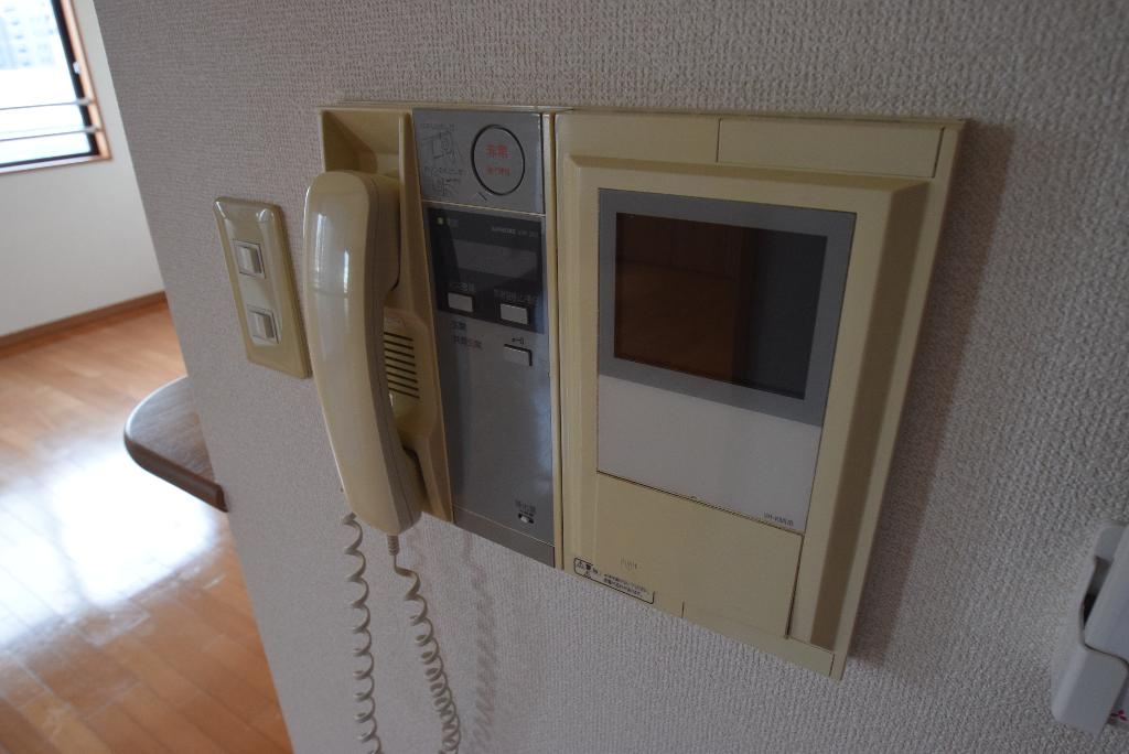 セキュリティ　カメラ付インターホン