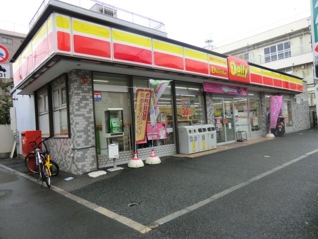 コンビニ　デイリーヤマザキ足立北綾瀬店（コンビニ）まで179m
