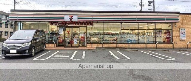 コンビニ　セブンイレブン木更津高柳南店（コンビニ）まで110m