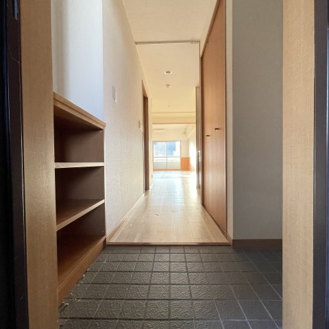 玄関　同仕様タイプです