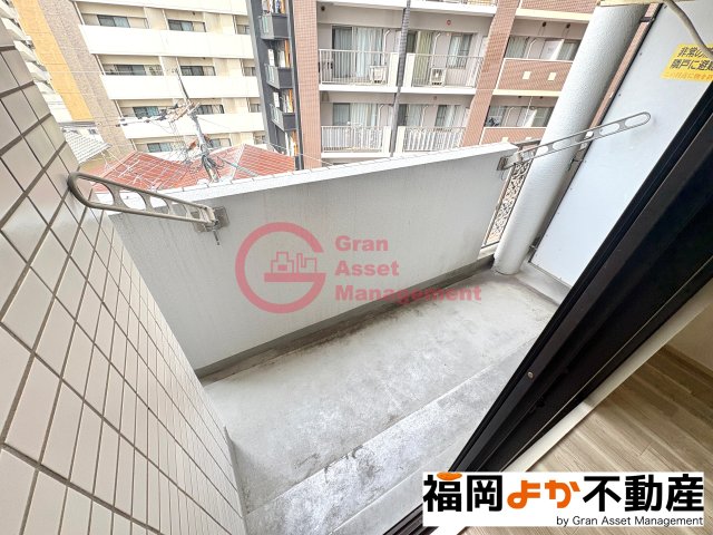 バルコニー　【福岡よか不動産】広々としたバルコニーです