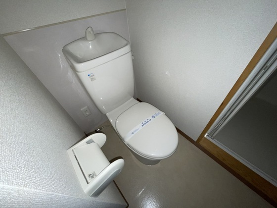 トイレ　※別部屋の写真です