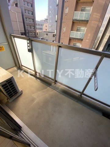 バルコニー　お洗濯にも便利なバルコニー付き
