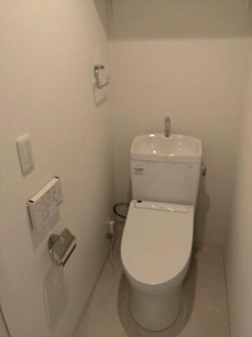 トイレ　シンプルで使いやすいトイレです