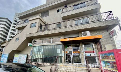 郵便局　寝屋川萱島郵便局（郵便局）まで736m
