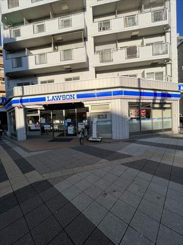 コンビニ　ローソン（コンビニ）まで530m
