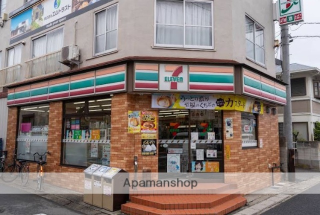コンビニ　セブン－イレブン京成津田沼駅前店（コンビニ）まで688m