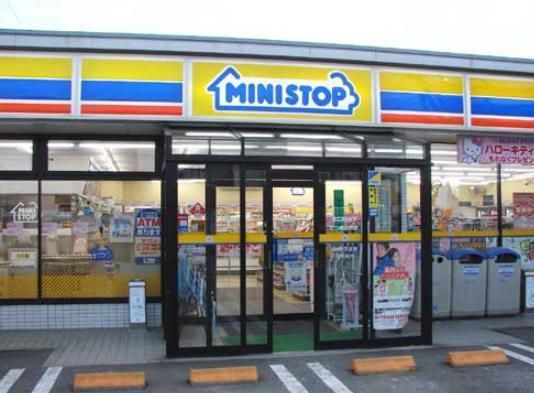 コンビニ　ミニストップ（コンビニ）まで180m