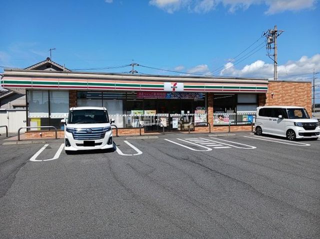 コンビニ　セブンイレブン　福山新涯3丁目店（コンビニ）まで211m