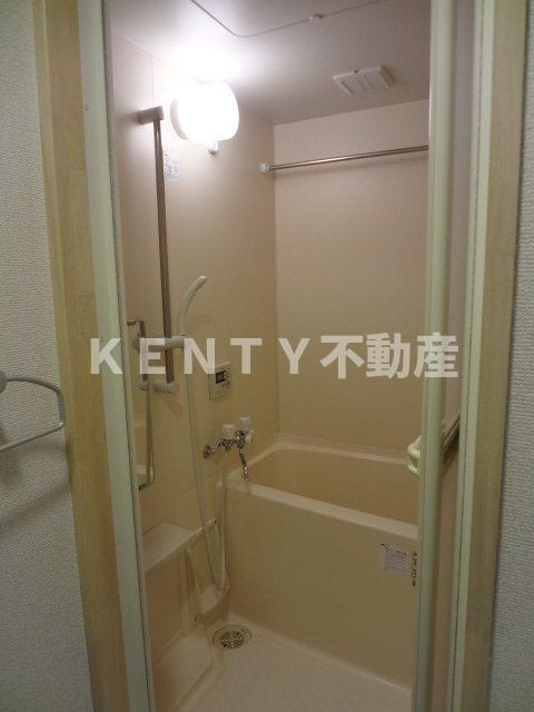 バス・シャワールーム　日々の疲れを癒すお風呂付です