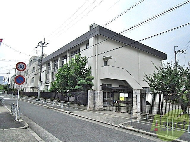 小学校　大阪市立木川南小学校（小学校）まで223m