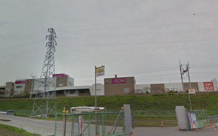 スーパー　イオン高槻店（スーパー）まで635m