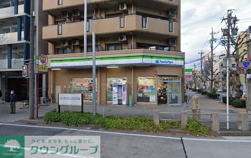 コンビニ　ファミリーマート熱田金山南店（コンビニ）まで190m