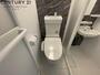 トイレ　温水洗浄便座付きのトイレです♪