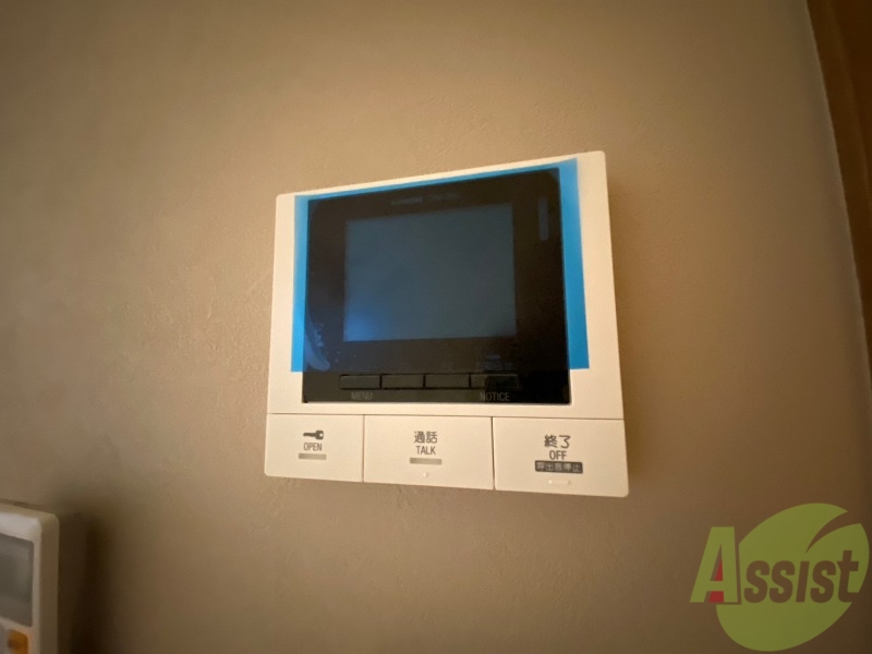 セキュリティ　ＴＶモニター付インターホンです。来客者の顔が見えるので安心！