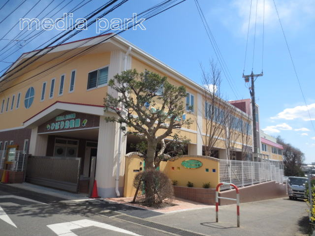幼稚園・保育園　ひばり幼稚園（幼稚園・保育園）まで1075m