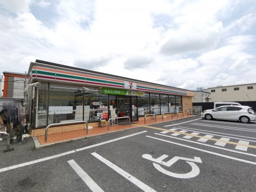 コンビニ　セブンイレブン 富田林中小企業団地店（コンビニ）まで1379m
