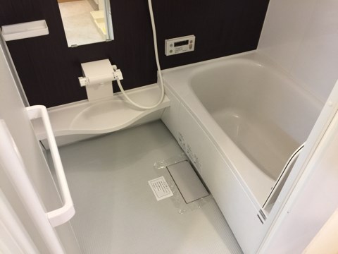 バス・シャワールーム