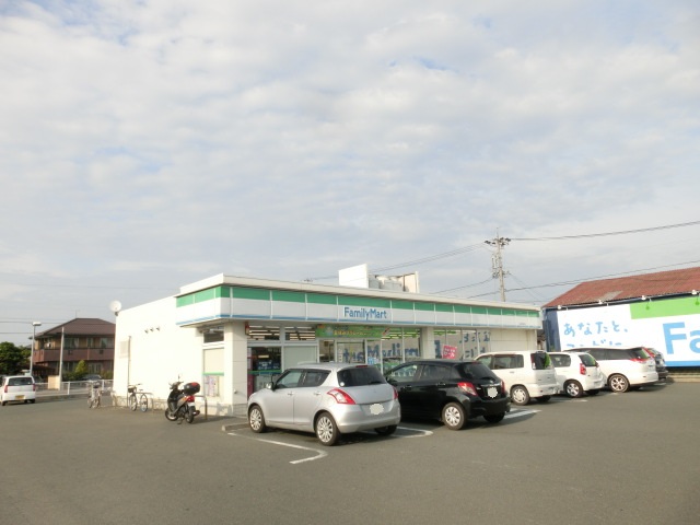 コンビニ　ファミリーマート 浜松向宿町店（コンビニ）まで203m