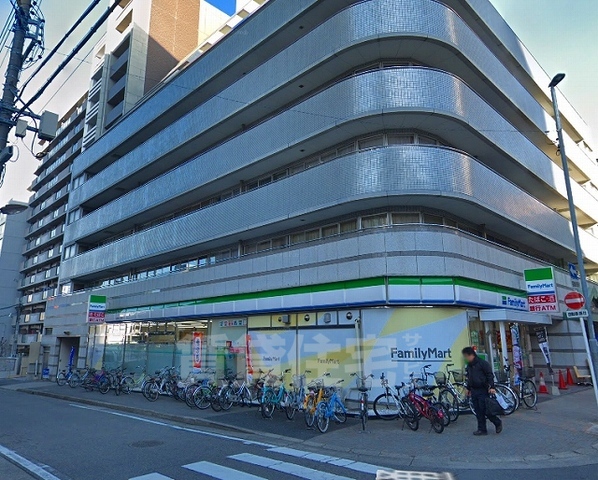 コンビニ　ファミリーマート　名古屋栄一丁目（コンビニ）まで94m