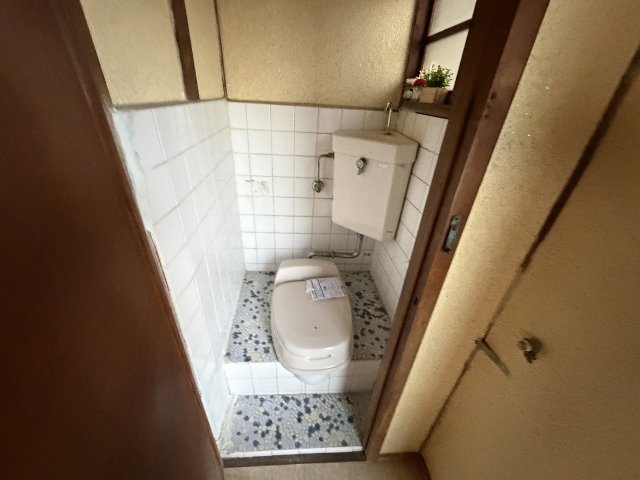 トイレ　清潔感のあるトイレです