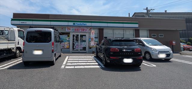 コンビニ　セブンイレブン（コンビニ）まで348m
