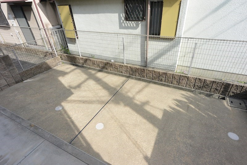 バルコニー　テラス