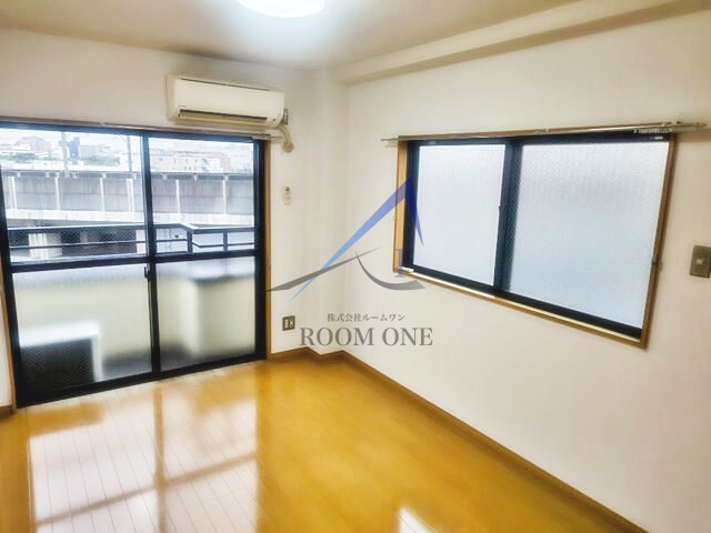 居室・リビング　洋室のお部屋です。