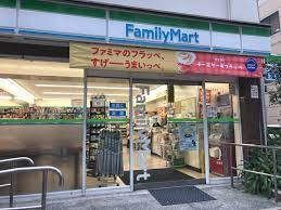 コンビニ　ファミリーマート 南堀江一丁目店（コンビニ）まで310m