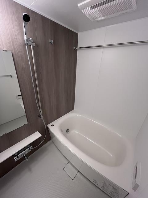バス・シャワールーム　※写真は同タイプ住戸です。