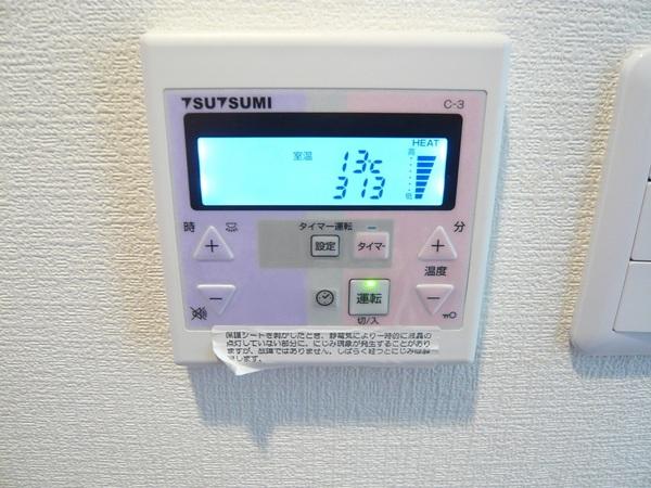 その他設備　床暖房機能