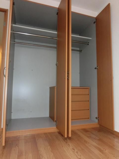収納　※別号室参考写真です