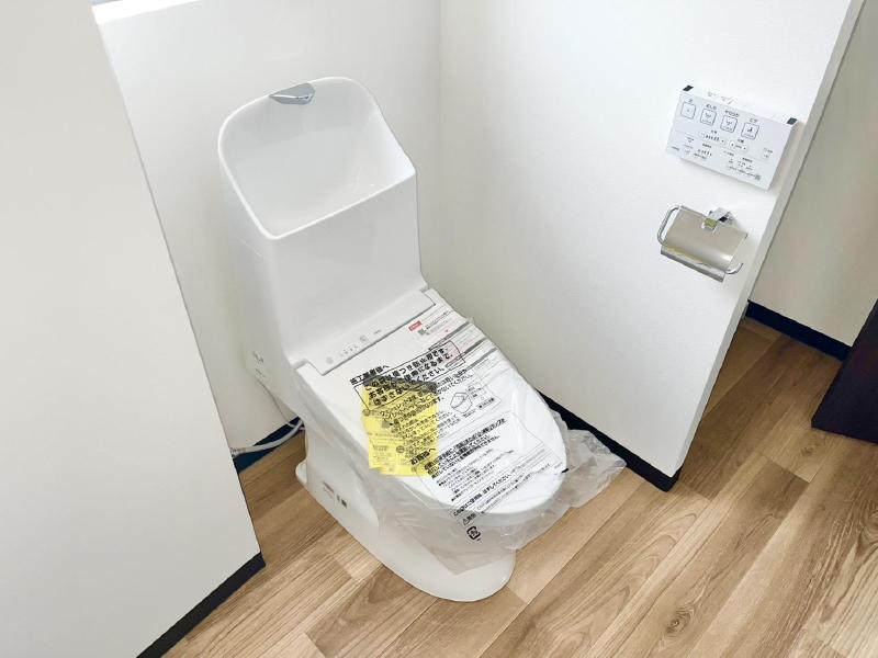 コントレールセンジュベースのトイレ写真